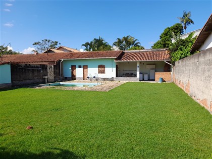 Terreno à Venda